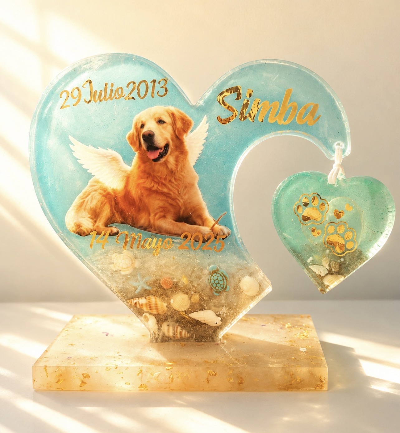 Pieza premium de doble corazón personalizada con la fotografía de Simba